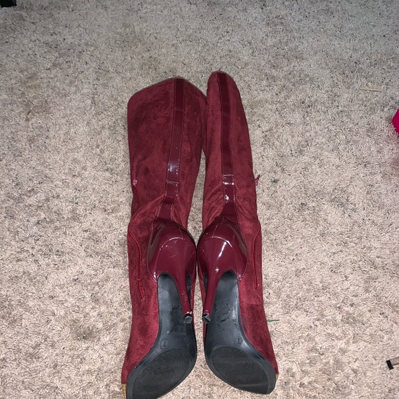 Boot - Picture 10 of 10